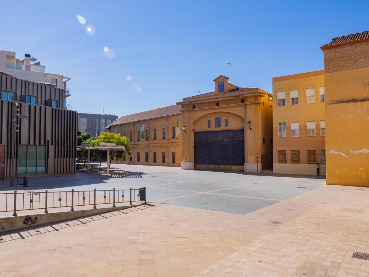Cubo'S Apartamento Atocha With Optional Parking Malaga Exterior photo