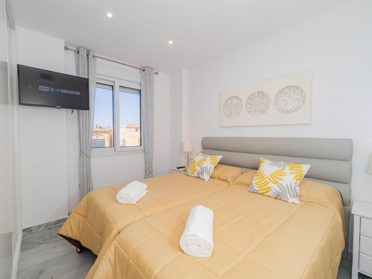 Cubo'S Apartamento Atocha With Optional Parking Malaga Exterior photo