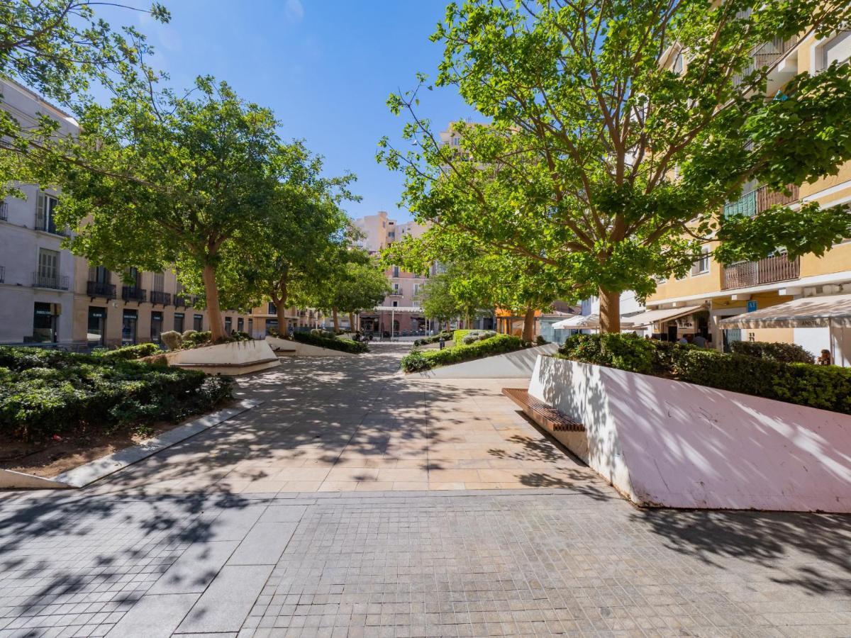 Cubo'S Apartamento Atocha With Optional Parking Malaga Exterior photo