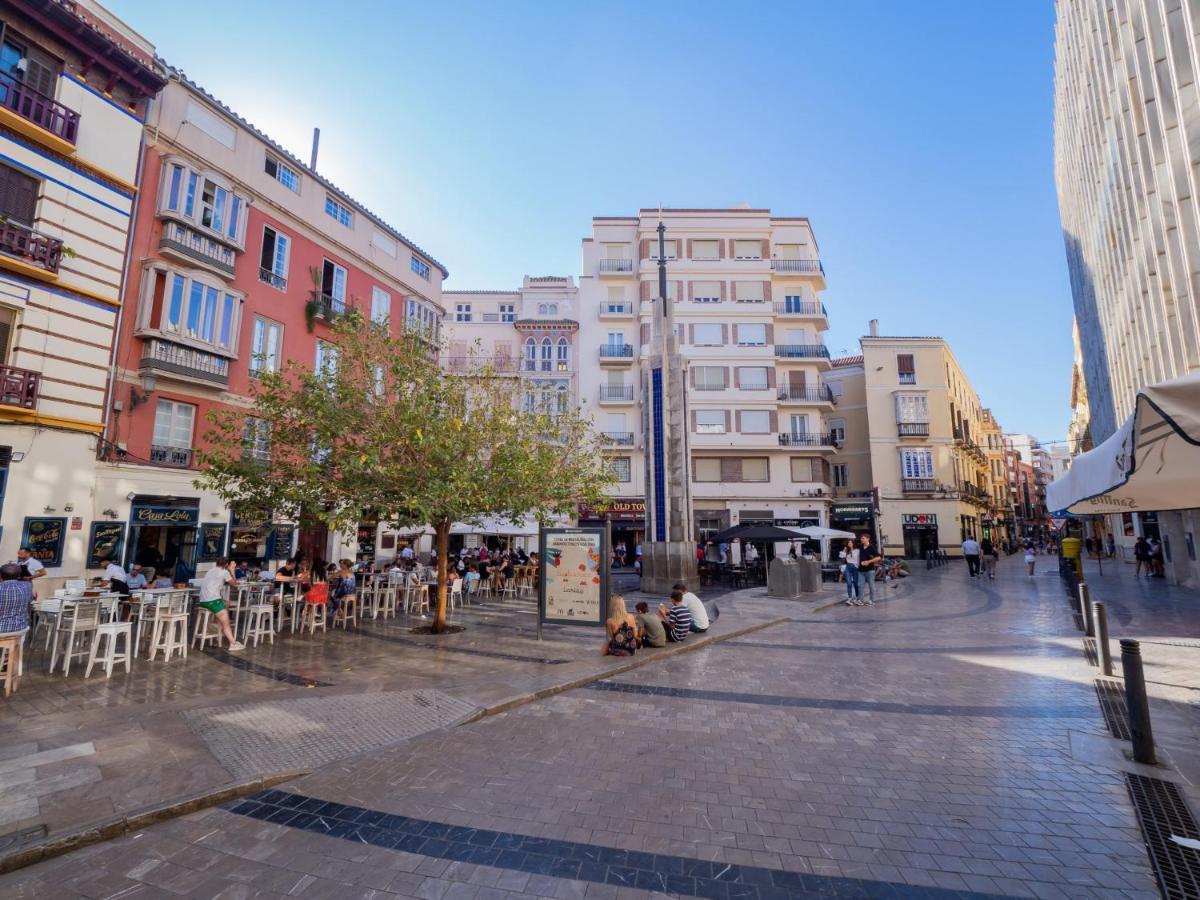 Cubo'S Apartamento Atocha With Optional Parking Malaga Exterior photo