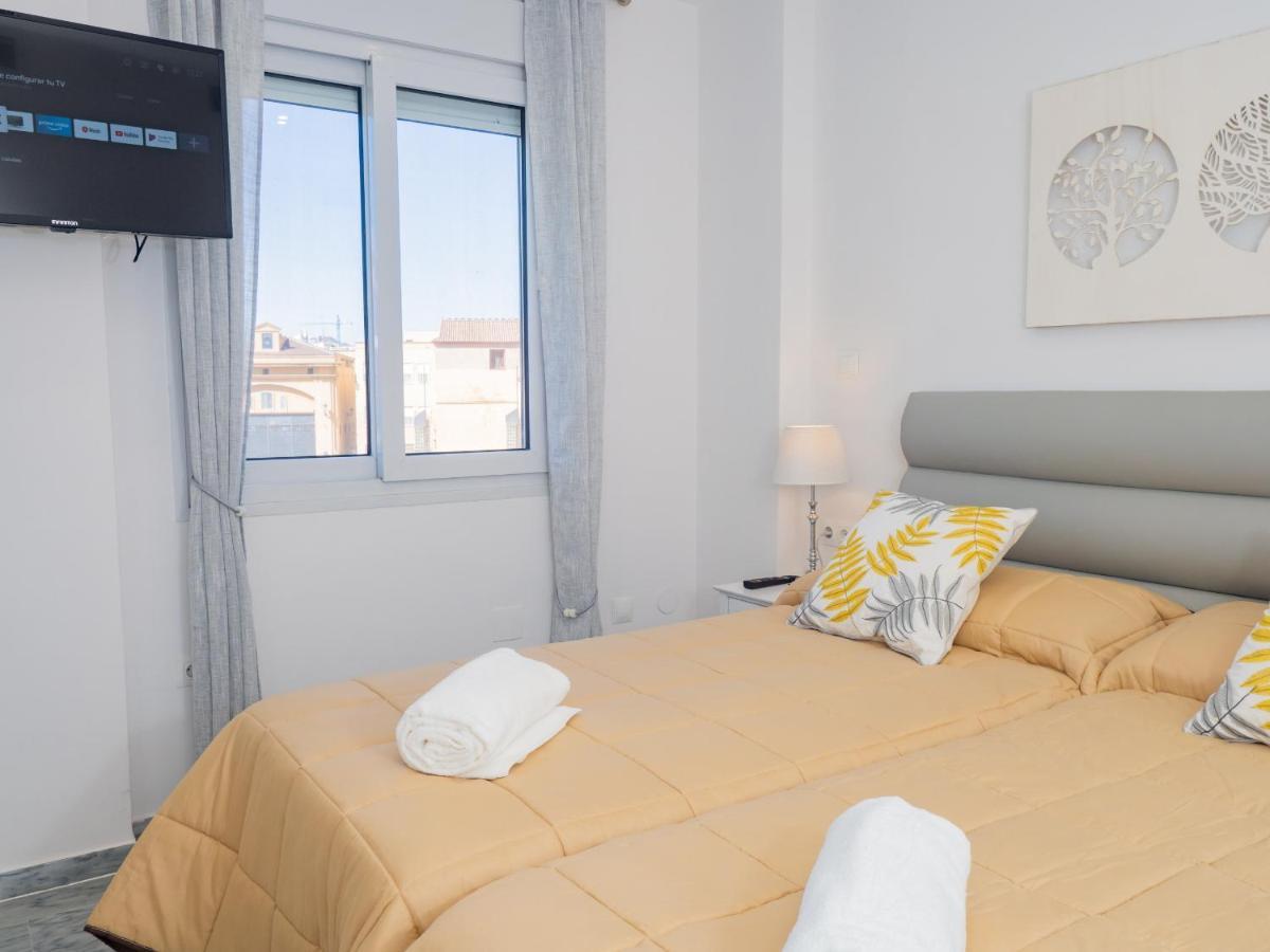 Cubo'S Apartamento Atocha With Optional Parking Malaga Exterior photo