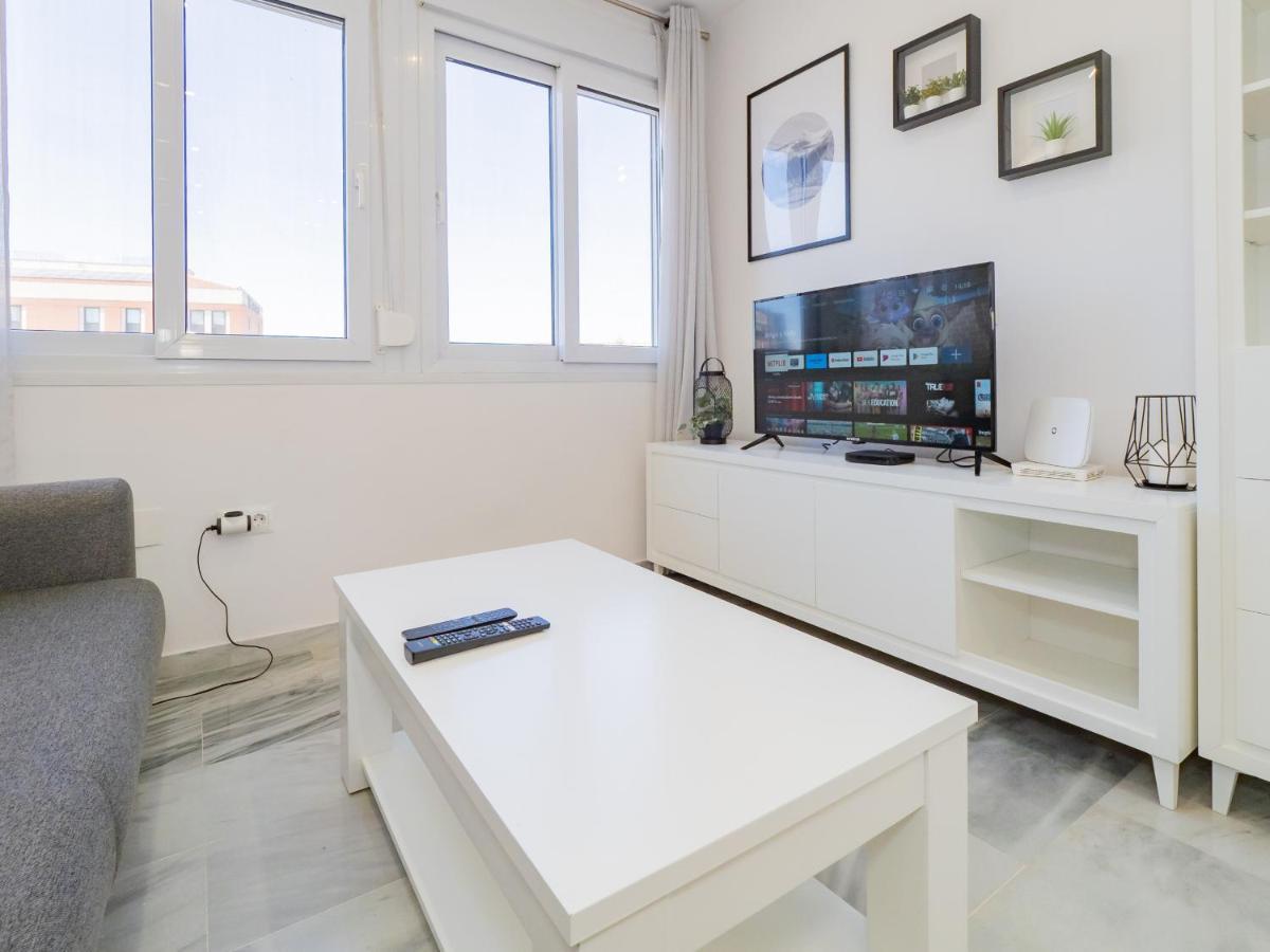 Cubo'S Apartamento Atocha With Optional Parking Malaga Exterior photo